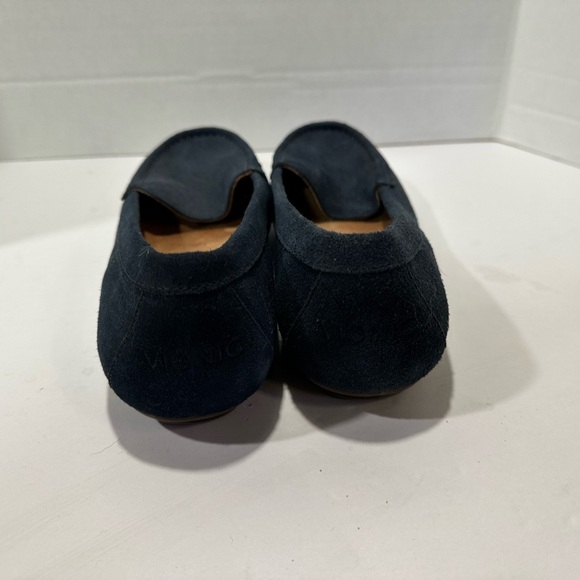 Vionic Navy Debbie Suede Moccasins Loafers Size 10W. NWOT. Only tried on inside - Picture 4 of 6